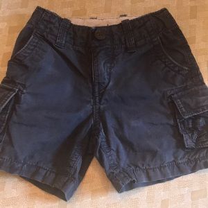 Gap shorts 12-18 mos